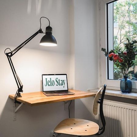 Super Zentral Super Schoener Altbau In Moabit Rostockerstrasse Im Herzen Von Berlin Fuer Bis Zu 6 Personen Eksteriør billede