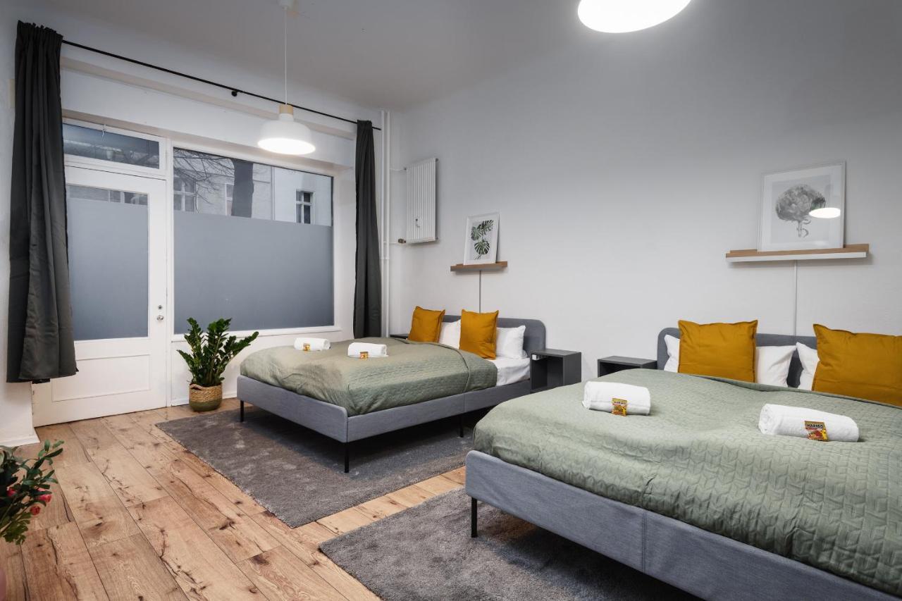 Super Zentral Super Schoener Altbau In Moabit Rostockerstrasse Im Herzen Von Berlin Fuer Bis Zu 6 Personen Eksteriør billede